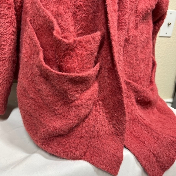 Free People FP One Cardigan Sweater Oversize Pink Fuzzy Nylon Collared One Size - Picture 5 of 7